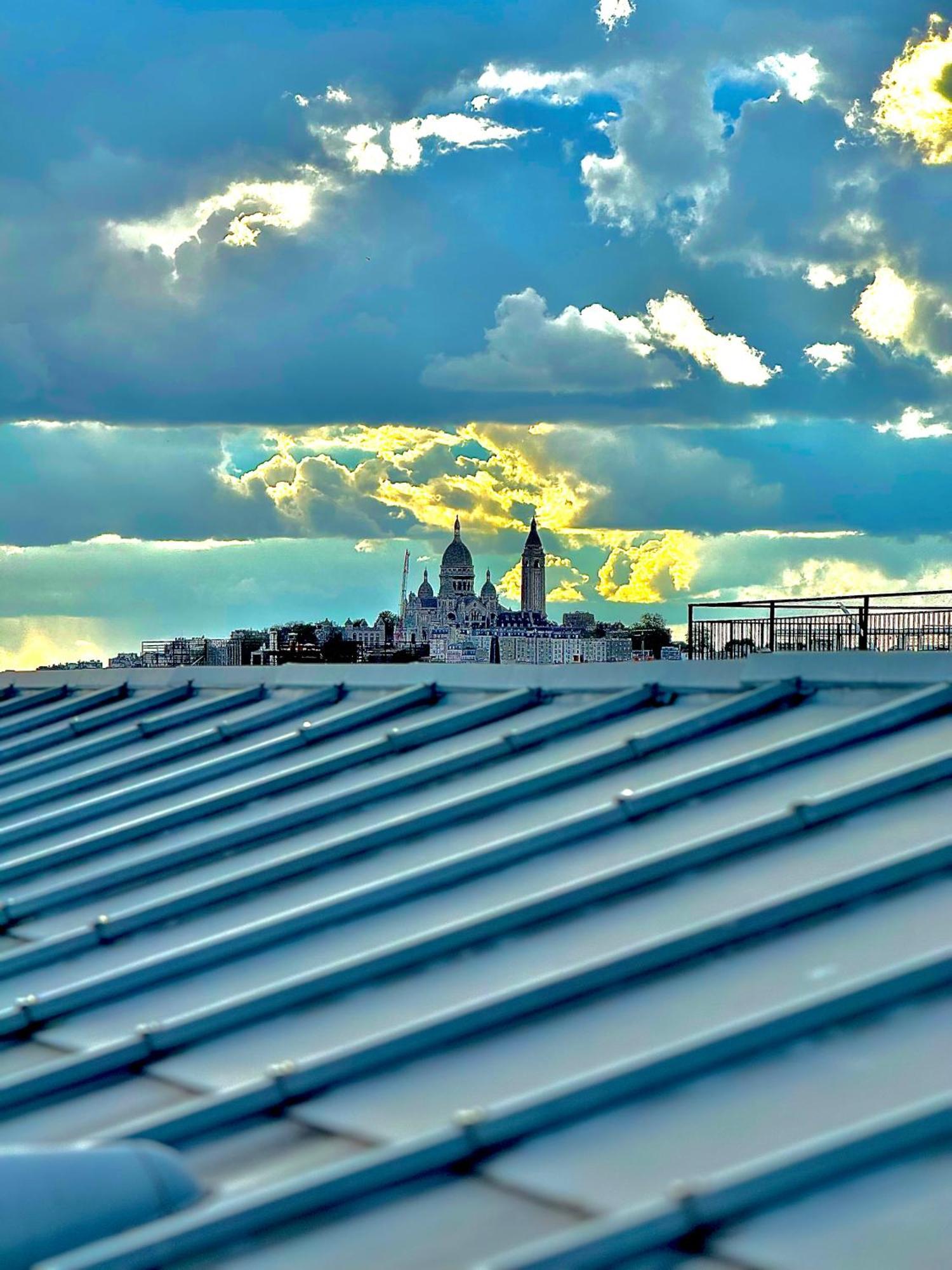 Apartment Direct Views Of Eiffel Tower & Sacre-Coeur From Mezzanine - 10 Mins To Paris Center Buitenkant foto